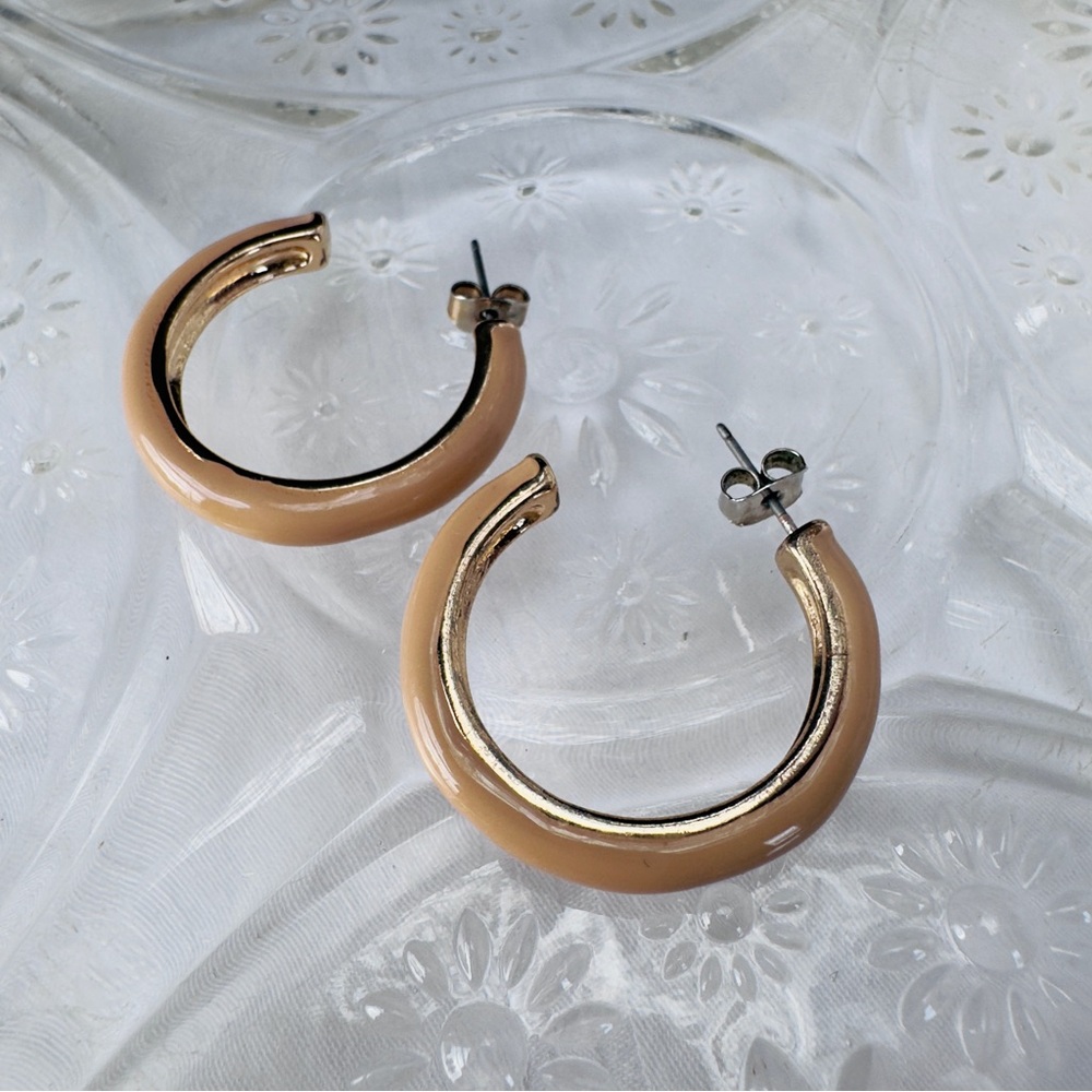Tan Enamel Hoop Earrings